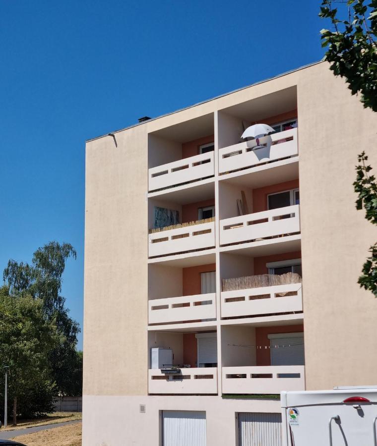 Bel Appartement 2 Chambres ,Residence Privee Givet Luaran gambar