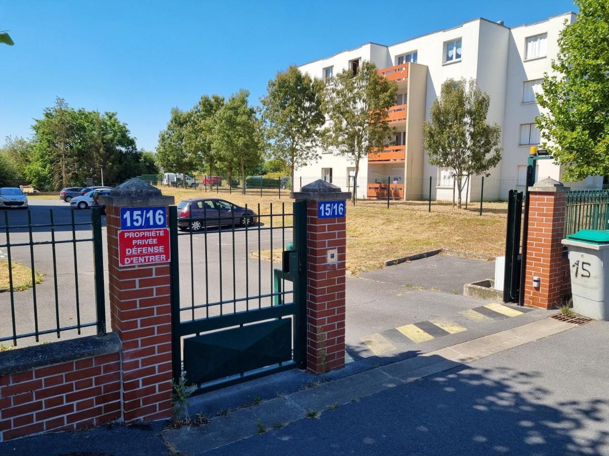 Bel Appartement 2 Chambres ,Residence Privee Givet Luaran gambar
